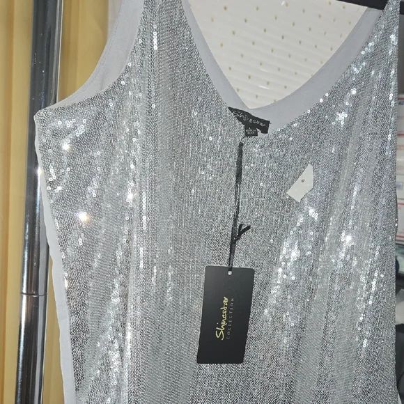 Shinestar Silver Sequin Women's Top - Picture 4 of 5